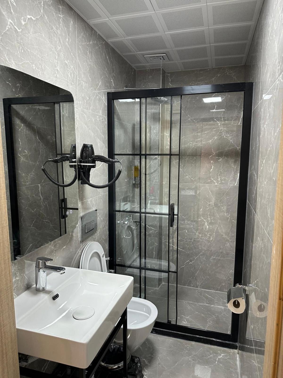 Grand Fm Hotel 伊斯坦布尔 外观 照片